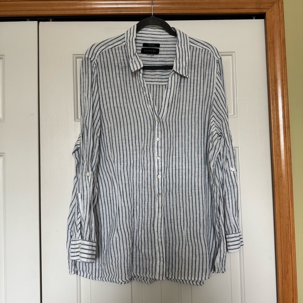 Tahari 100% Linen Striped V Neck‎  Button-Up Tunic Top